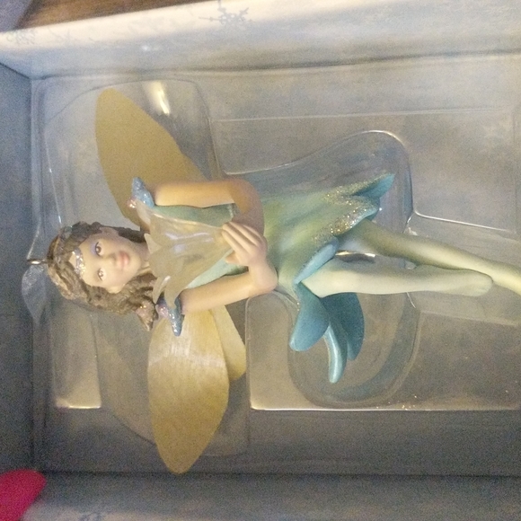 Hallmark Frostlite Faeries Collection 8-piece Christmas ornament set - Picture 11 of 17